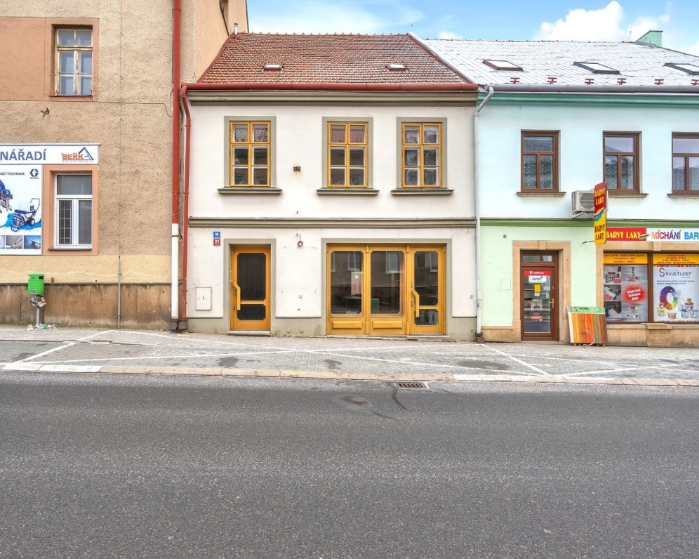 Prodej domu s bytem 2+1 a prodejnou, Brněnská, Moravská Třebová